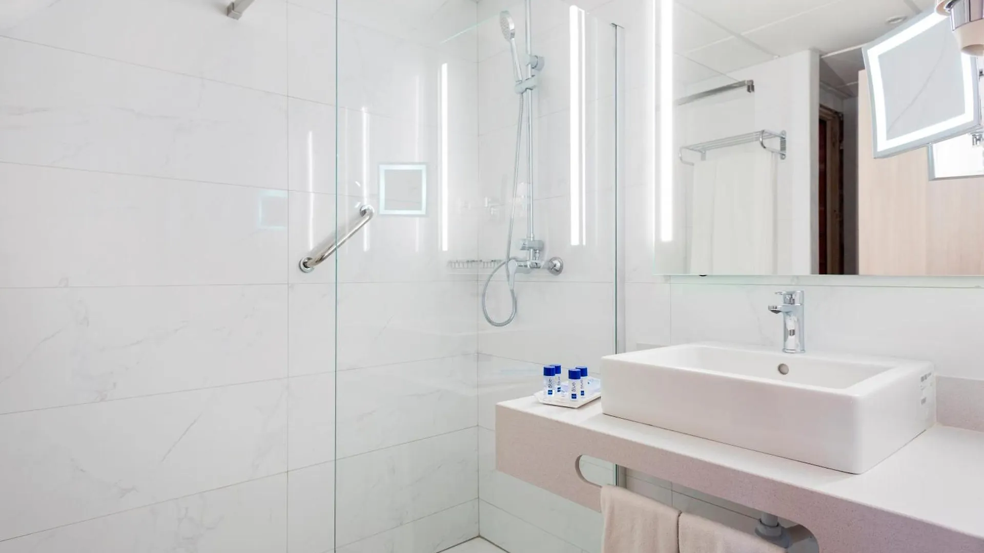Hotel Best Punta Dorada Salou 4*,